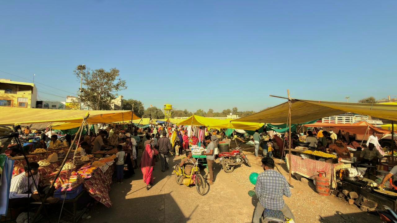 Open-market mornings